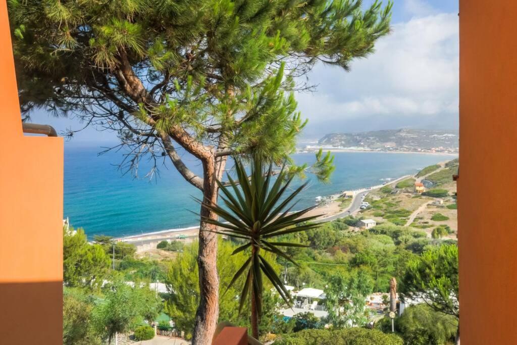 マゴマーダス West Sardinia - Bosaヴィラ エクステリア 写真
